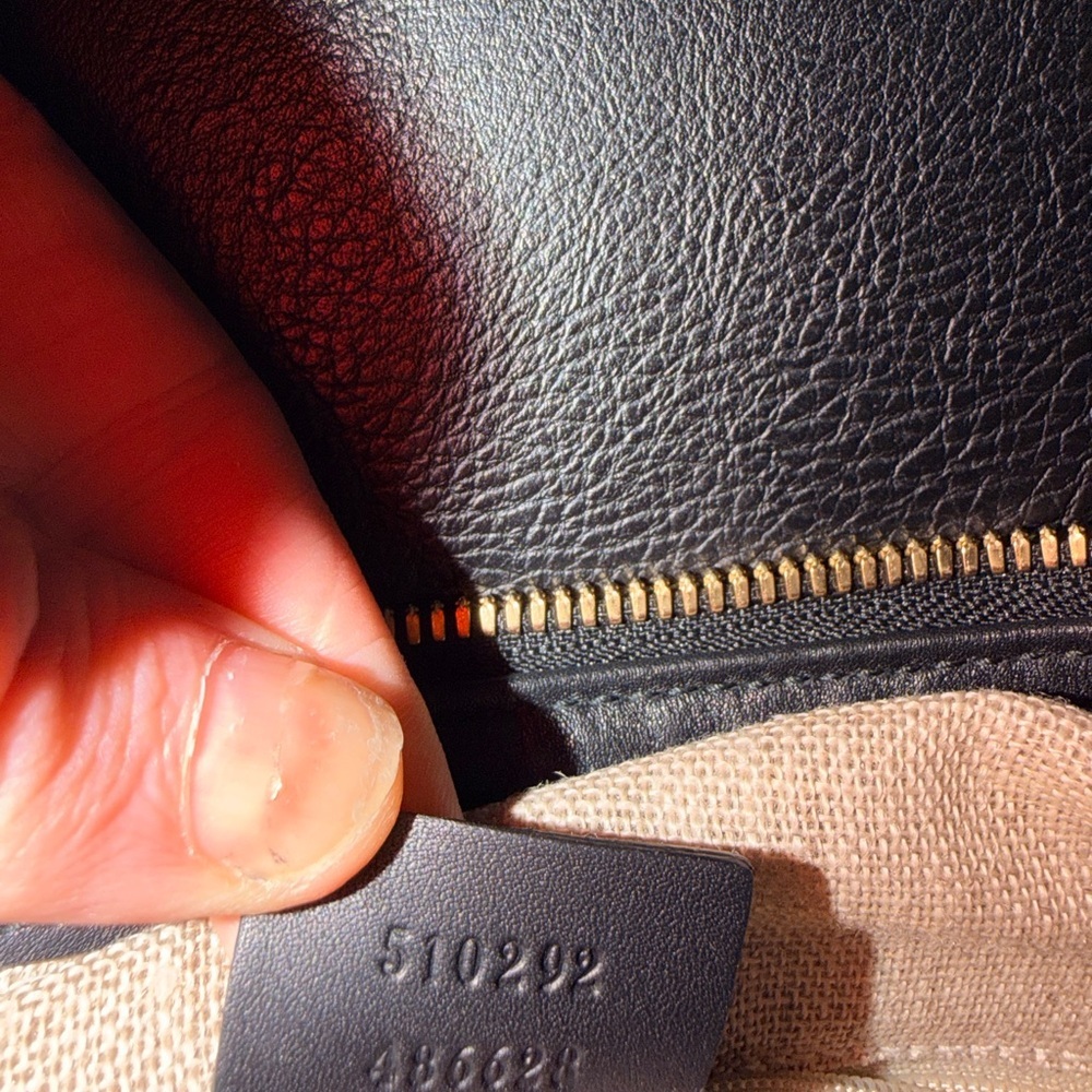 Gucci Black Embossed GG Leather Hobo Bag - Picture 6 of 12